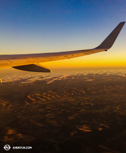 …precis i tid för att fånga solnedgången på vägen till Auckland. (Foto av dansaren Lily Wang)
