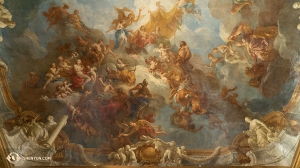 En närbild av en takmålning i barockstil på Versailles. (Foto: Tiffany Yu)